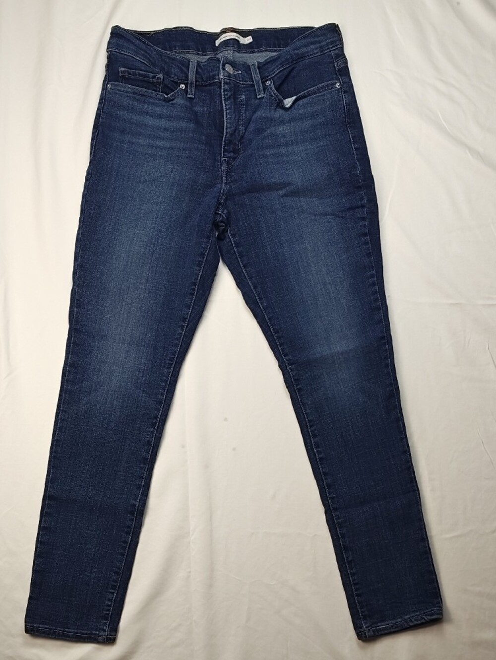 Levi's 311 Shaping Skinny Dark Medium Wash Jeans Women's Size 29 - Picture 11 of 11